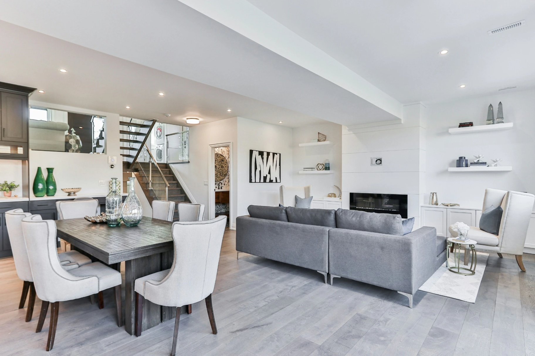 Business Room with King Size Bed and Terrace - view 2